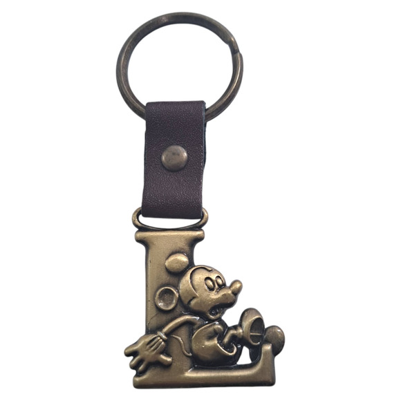 Vintage Disneyland Universal Studio Acrylic & Metal Keychains Lot of (4) - Picture 8 of 9